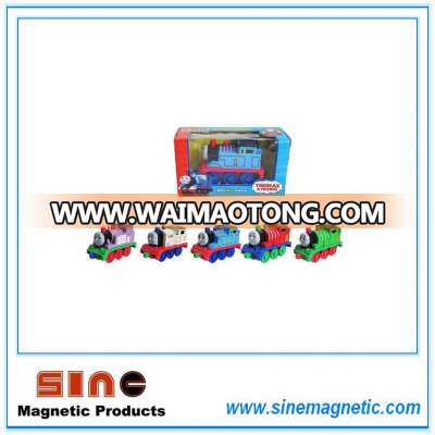 Alloy Return Magnetic Thomas Locomotive Toy with Light and Sound